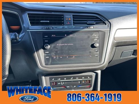 Used 2022 Volkswagen Tiguan SE R-Line image 23