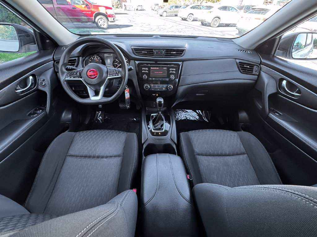 Used 2017 Nissan Rogue S AWD/4WD image 33