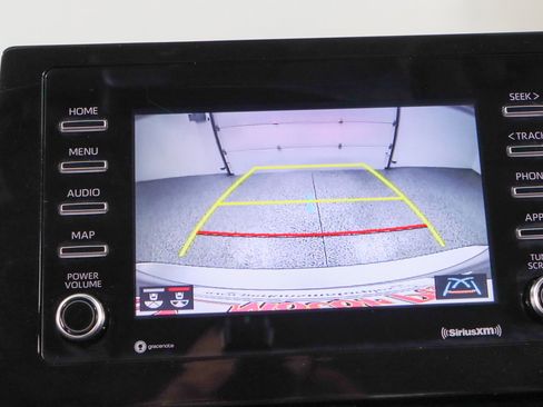 Used 2024 Toyota Camry SE w/ Cold Weather Package FWD image 18