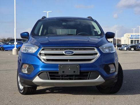 Used 2018 Ford Escape SE image 12