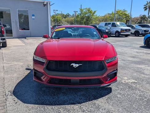 Used 2024 Ford Mustang Coupe RWD image 9