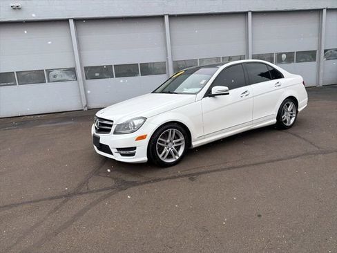 Used 2014 Mercedes-Benz C 300 4MATIC Sedan image 20