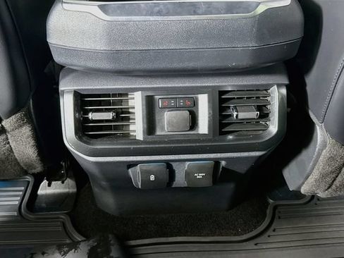 Used 2022 Ford F150 Raptor w/ Equipment Group 801A High AWD/4WD image 27