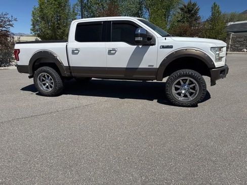 Used 2015 Ford F150 Lariat w/ Equipment Group 502A Luxury AWD/4WD image 10