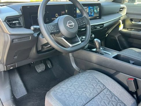 New 2026 Nissan Kicks SV w/ Charging Package AWD/4WD image 13