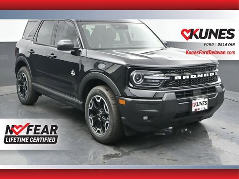 New 2025 Ford Bronco Sport Outer Banks image 1