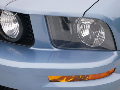 Used 2006 Ford Mustang GT Premium RWD image 6