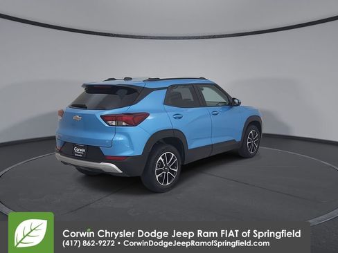 Used 2025 Chevrolet TrailBlazer LT image 14