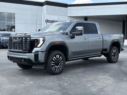 New 2026 GMC Sierra 2500 Denali Ultimate AWD/4WD image 5
