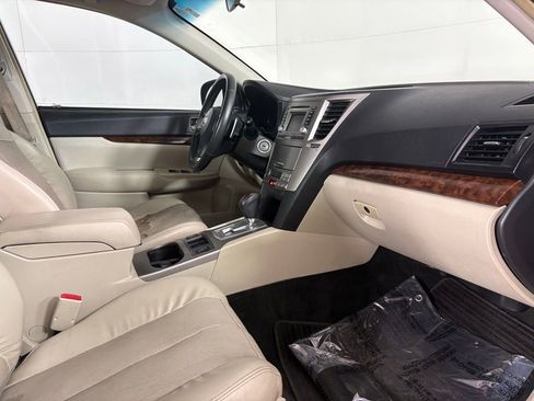 Used 2013 Subaru Legacy 2.5i Limited image 15