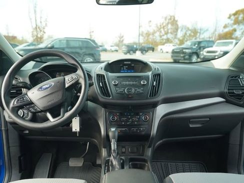Used 2017 Ford Escape SE w/ SE Cold Weather Package image 27