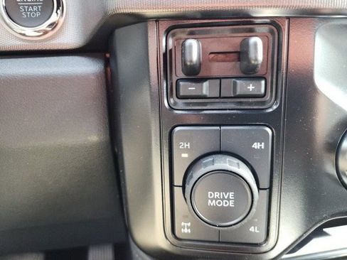 New 2025 Ford F250 Platinum image 21