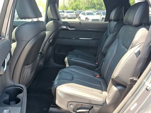 Used 2023 Hyundai Palisade Calligraphy w/ Cargo Package AWD/4WD image 11
