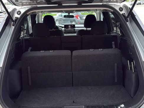 Used 2024 Mitsubishi Outlander ES image 14