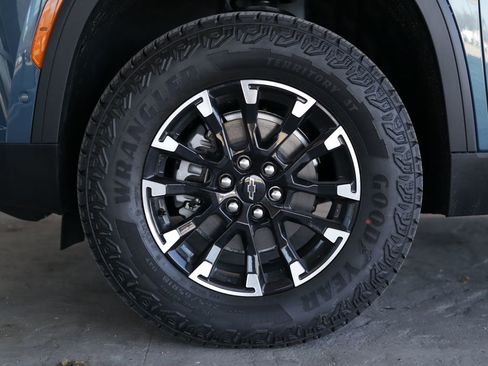 New 2026 Chevrolet Traverse Z71 w/ Enhanced Driving Package image 42