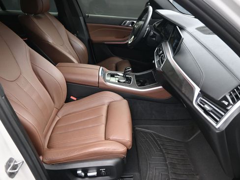 Used 2022 BMW X5 xDrive40i image 11