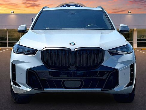 Used 2026 BMW X5 xDrive40i w/ Executive Package AWD/4WD image 3