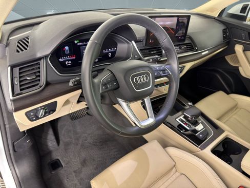 Used 2023 Audi Q5 2.0T Premium Plus w/ Premium Plus Package image 4