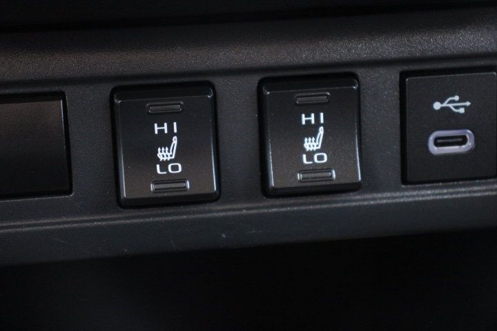 Certified 2023 Toyota Corolla Cross XLE w/ Convenience Package FWD image 27