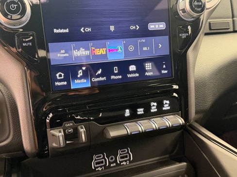 New 2026 RAM 2500 Rebel w/ Rebel Level 1 Equipment Group AWD/4WD image 31