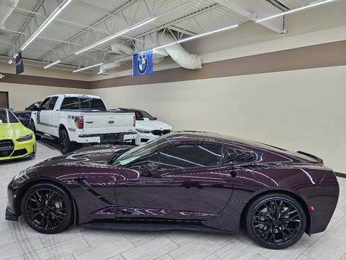 Used 2017 Chevrolet Corvette Stingray Coupe w/ 2LT Preferred Equipment Group image 10