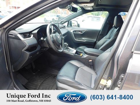 Used 2020 Toyota RAV4 XSE AWD/4WD image 10