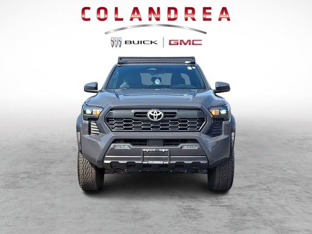 Used 2025 Toyota Tacoma TRD Off-Road AWD/4WD image 2