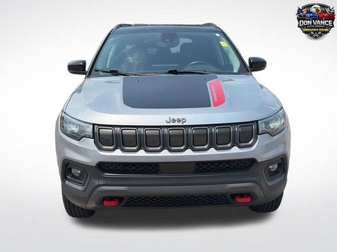 Used 2022 Jeep Compass Trailhawk w/ Trailhawk Convenience Group AWD/4WD image 8