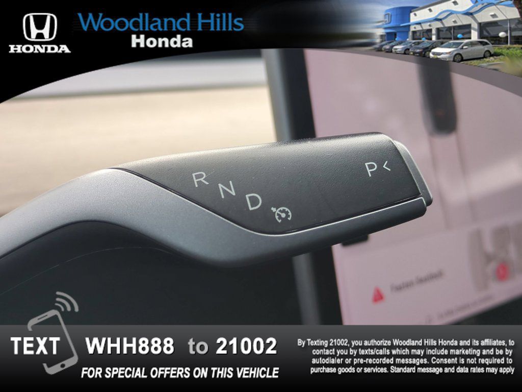 Used 2022 Tesla Model Y Long Range AWD/4WD image 18