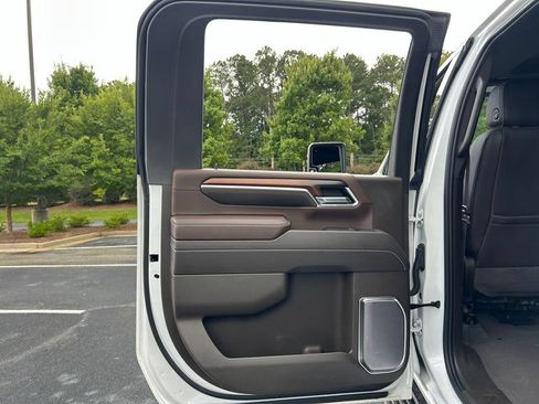 Used 2024 GMC Sierra 2500 Denali w/ Denali Reserve Package AWD/4WD image 61