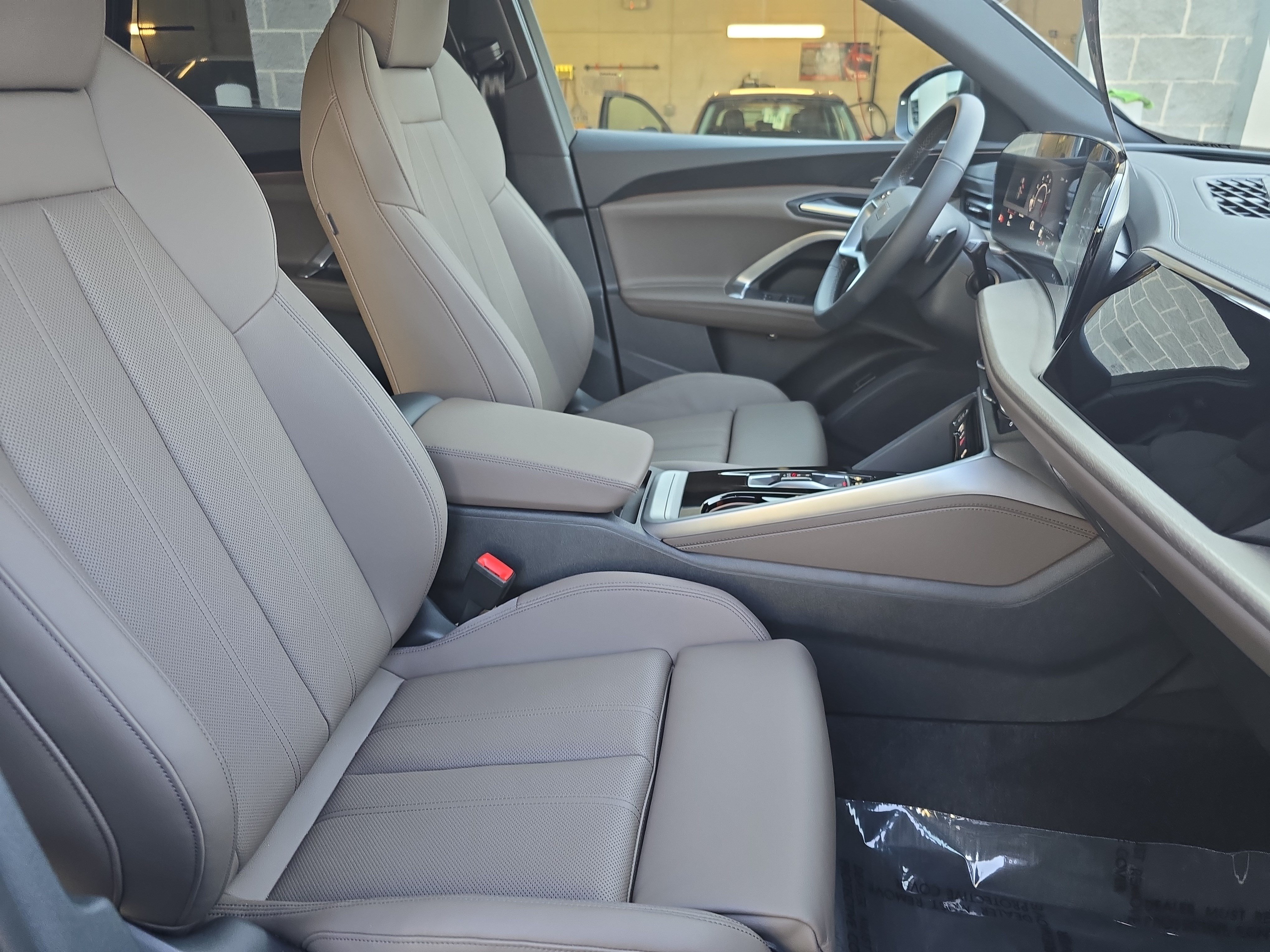 New 2026 Audi Q5 Premium Plus AWD/4WD image 10