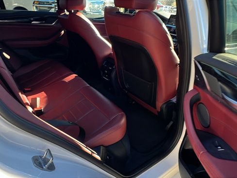 Used 2019 BMW X4 M40i w/ Executive Package image 22