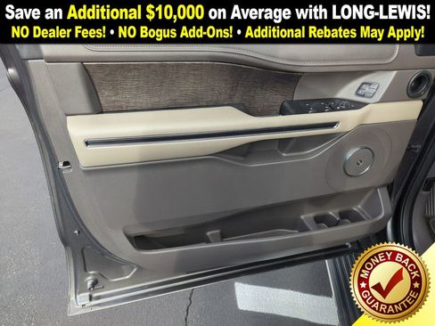 Used 2019 Ford Expedition Limited w/ Driver Assistance Package image 18