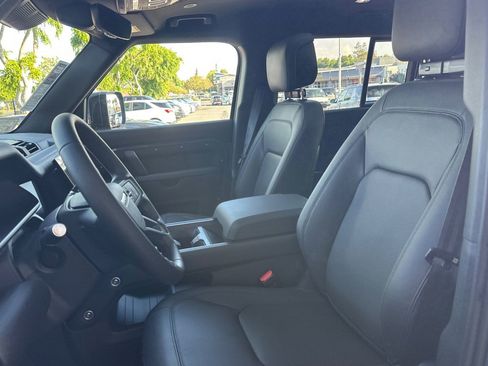 New 2026 Land Rover Defender 110 X-Dynamic SE AWD/4WD image 6