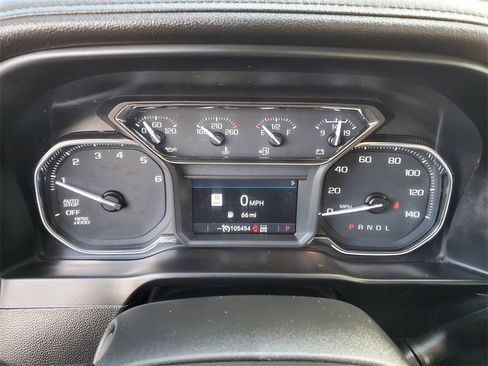 Used 2021 GMC Sierra 1500 AT4 w/ AT4 Premium Package image 11