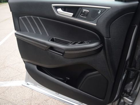 Used 2023 Ford Edge ST w/ Cargo Accessory Package AWD/4WD image 17