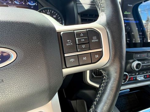 Used 2024 Ford Expedition Max XLT image 38