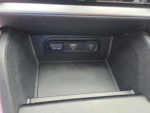 Used 2024 Kia Sportage LX FWD image 14