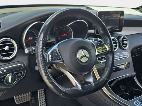 Used 2019 Mercedes-Benz GLC 300 4MATIC Coupe image 19