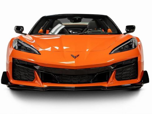 Used 2025 Chevrolet Corvette Z06 w/ Stealth Interior Trim Package image 8