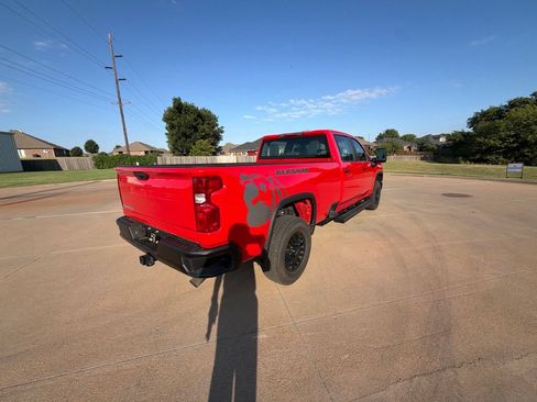 Used 2025 Chevrolet Silverado 3500 W/T AWD/4WD image 9