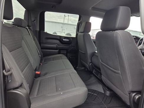 Used 2022 Chevrolet Silverado 1500 Custom RWD image 16