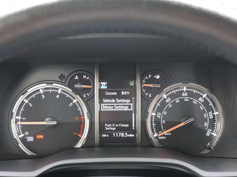 Used 2024 Toyota 4Runner TRD Off-Road Premium w/ Off Road Premium Plus Package AWD/4WD image 17