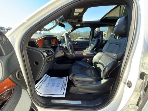 Used 2024 Lincoln Navigator L Reserve image 26