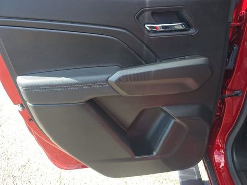 Certified 2025 GMC Canyon Elevation w/ Convenience Package image 25