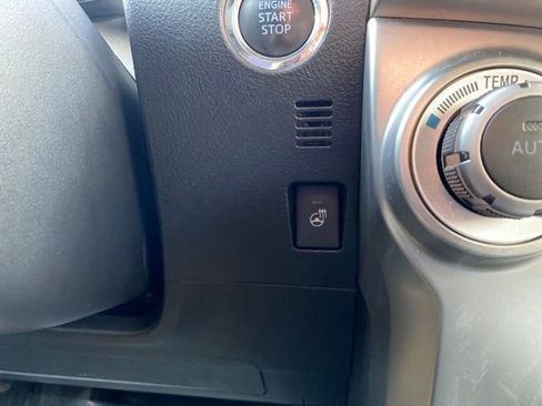 Used 2023 Toyota 4Runner Limited image 27