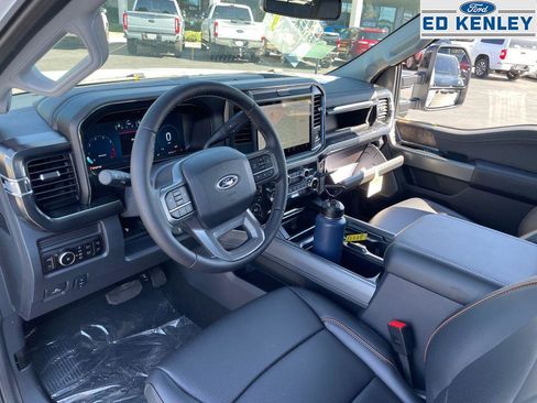 New 2026 Ford F350 Lariat w/ Black Appearance Package image 4