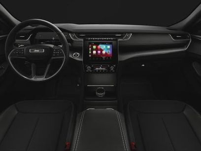 New 2025 Jeep Grand Cherokee Laredo