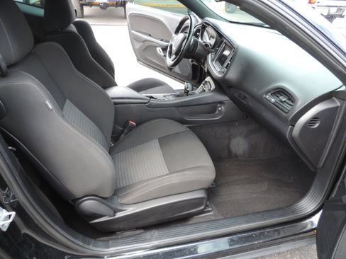 Used 2021 Dodge Challenger R/T image 14