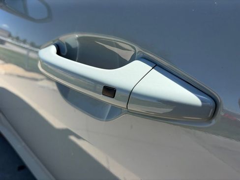 Used 2025 Kia K4 FWD image 39
